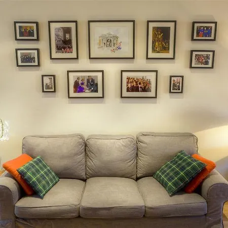 Menin Gate House Holiday home *